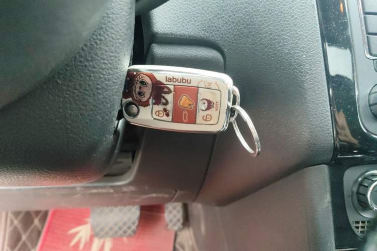 Used Volkswagen Polo 2011 1.6L Automatic ZhiShang Version Vehicle Key