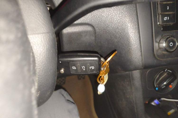 Used Volkswagen Polo 2011 1.4L Automatic ZhiShang Version Vehicle Key
