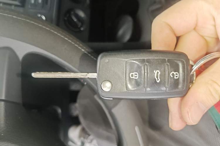 Used Volkswagen Polo 2011 1.4L Manual ZhiLe Edition Vehicle Key