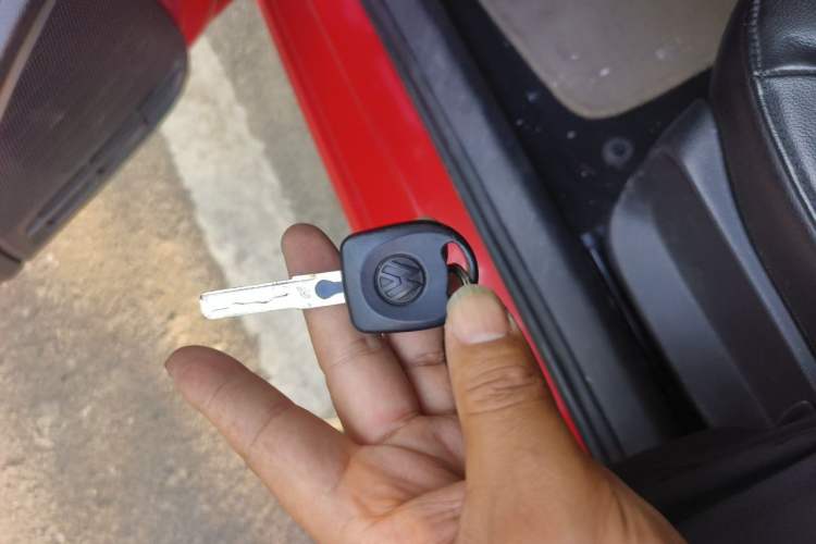 Used Volkswagen Polo 2011 1.4L Automatic ZhiCool Edition Vehicle Key