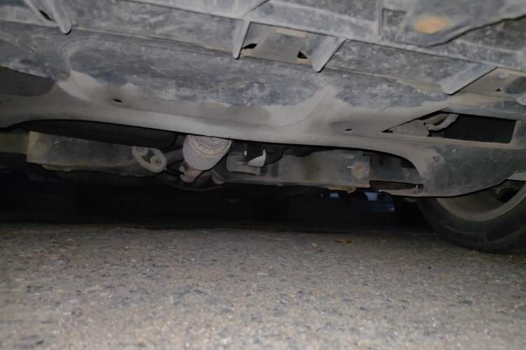 Used Volkswagen Polo 2011 1.6L Manual ZhiShang Edition Chassis Front