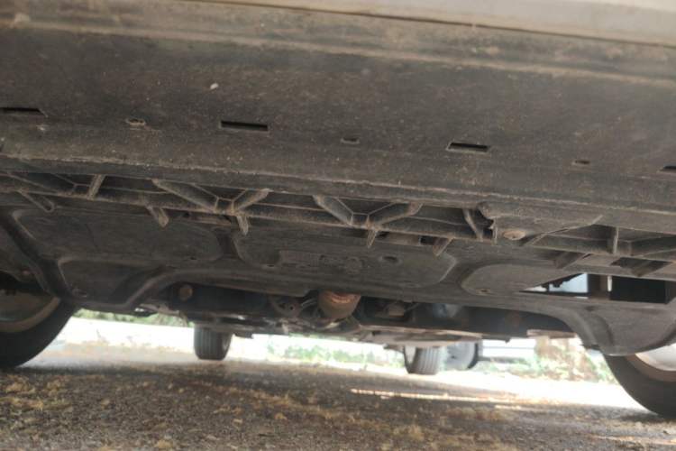 Used Volkswagen Polo 2011 1.4L Manual ZhiShang Edition Chassis Front