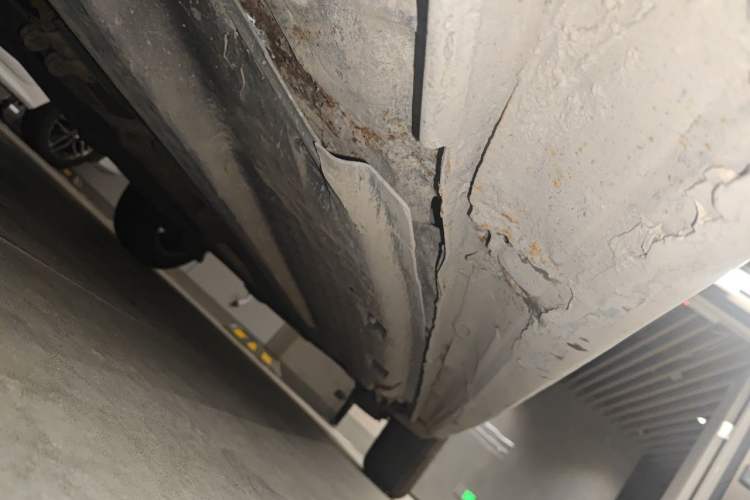 Used Volkswagen Polo 2011 1.6L Automatic ZhiShang Version Chassis Front Left