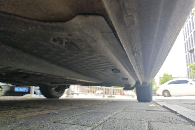 Used Volkswagen Polo 2011 1.4L Manual ZhiLe Edition Chassis Front Left