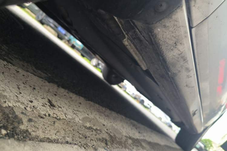 Used Volkswagen Polo 2011 1.4L Manual ZhiLe Edition Chassis Front Left