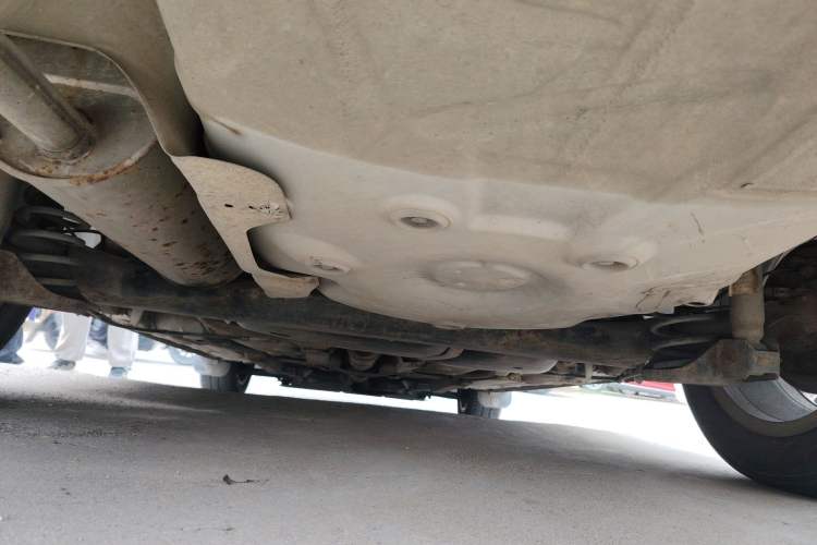 Used Volkswagen Polo 2011 Jingqu 1.4L Manual Shishang Edition Chassis Rear