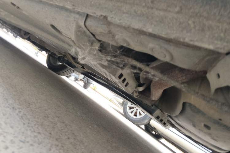 Used Volkswagen Polo 2011 1.6L Automatic ZhiShang Version Chassis Rear Left