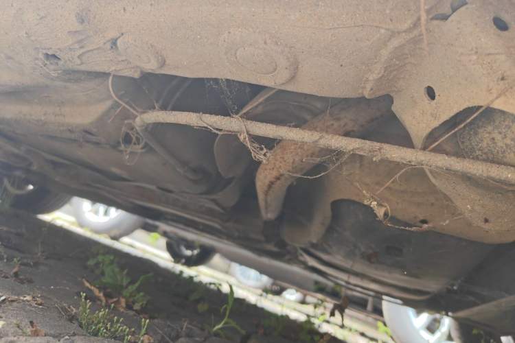 Used Volkswagen Polo 2011 Jingqu 1.4L Automatic Shishang Edition Chassis Rear Left