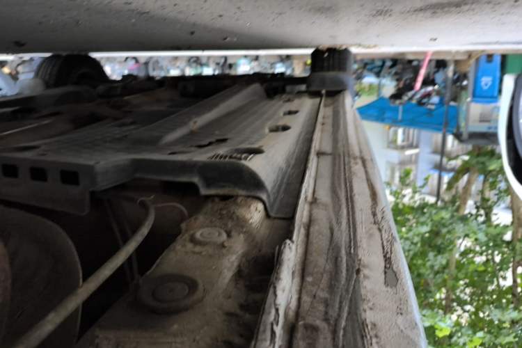 Used Volkswagen Polo 2011 1.4L Manual ZhiLe Edition Chassis Rear Left