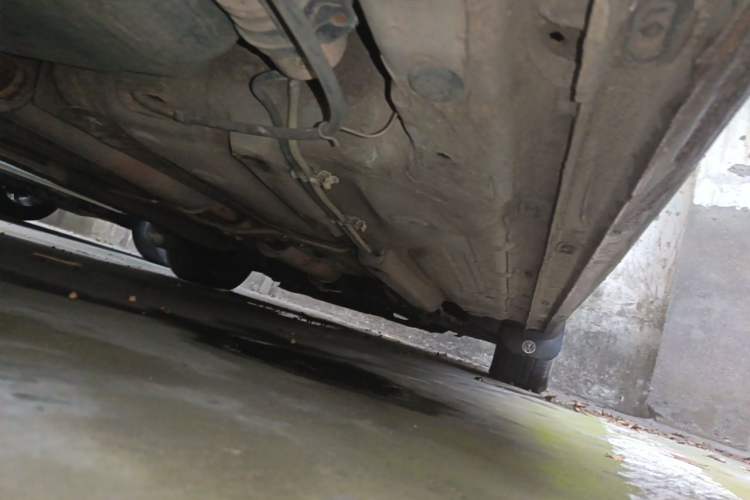 Used Volkswagen Polo 2011 Jingqu 1.4L Manual Sile Edition Chassis Rear Right