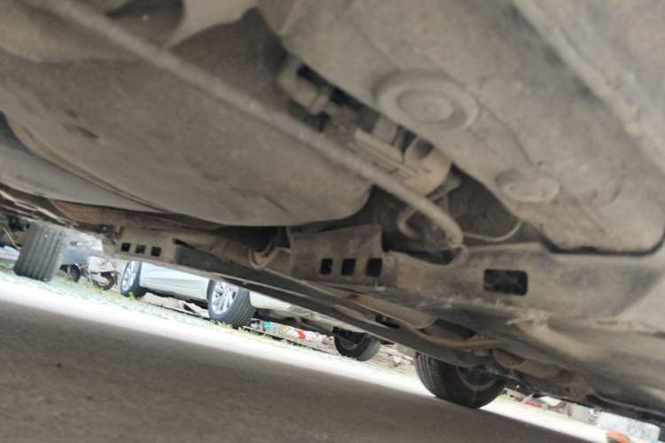 Used Volkswagen Polo 2011 1.6L Automatic ZhiShang Version Chassis Rear Right
