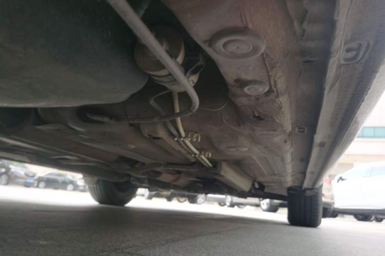 Used Volkswagen Polo 2011 Jingqu 1.4L Manual Sile Edition Chassis Rear Right
