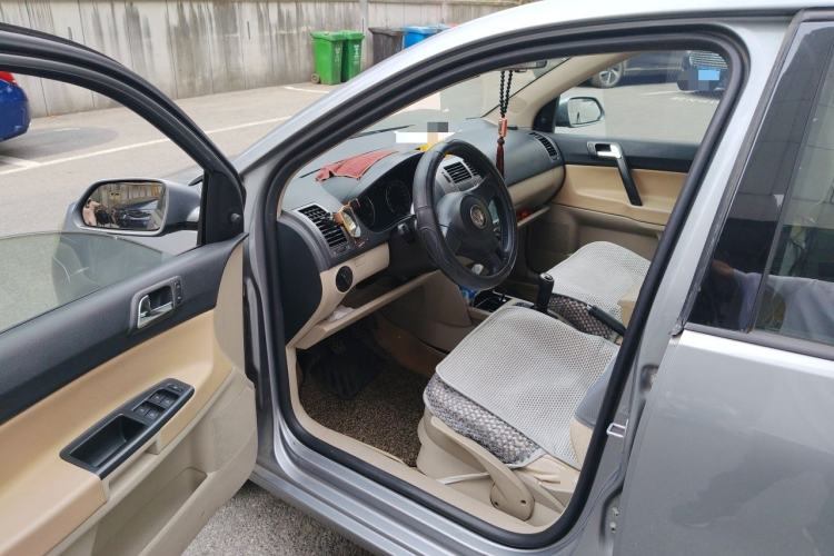 Used Volkswagen Polo 2011 Jingqu 1.4L Manual Shishang Edition Driver Seat