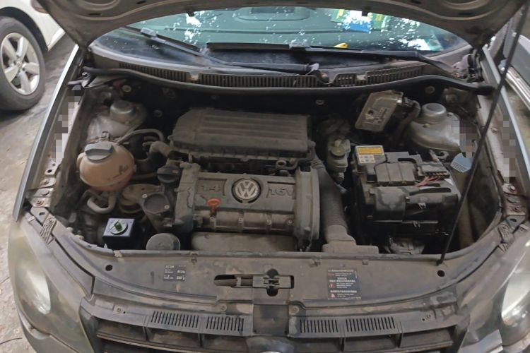 Used Volkswagen Polo 2011 Jingqu 1.4L Manual Sile Edition Engine Bay