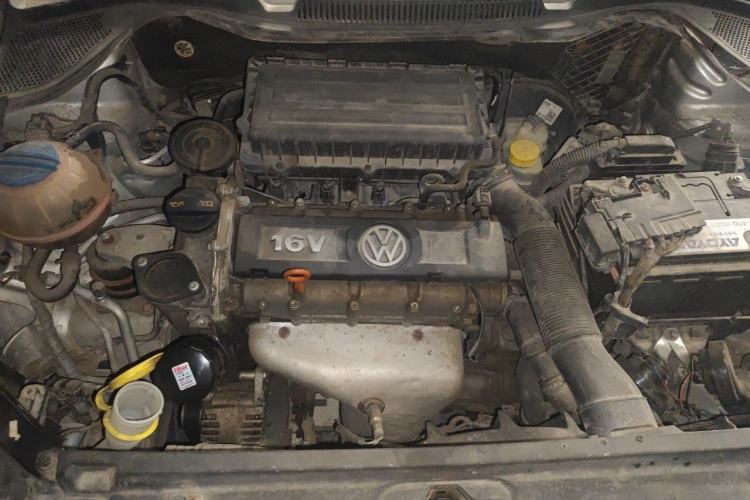 Used Volkswagen Polo 2011 1.6L Automatic ZhiShang Version Engine Bay