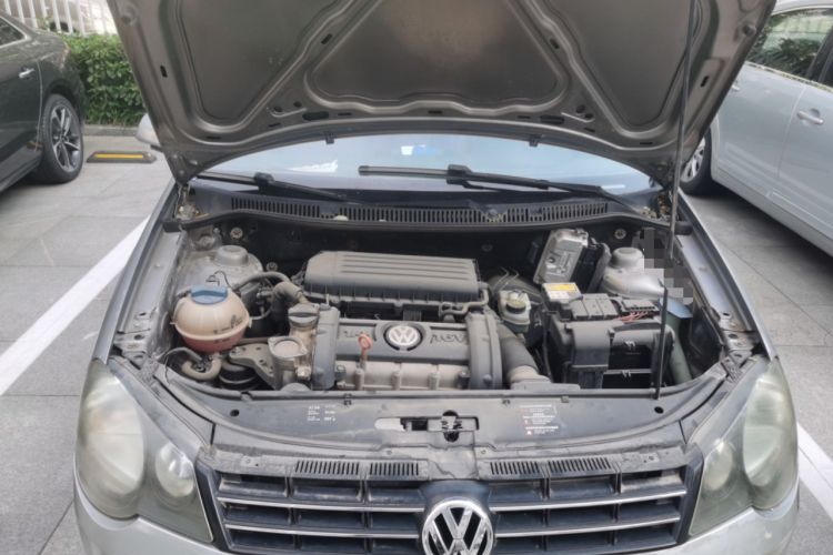 Used Volkswagen Polo 2011 Jingqu 1.4L Manual Sile Edition Engine Bay