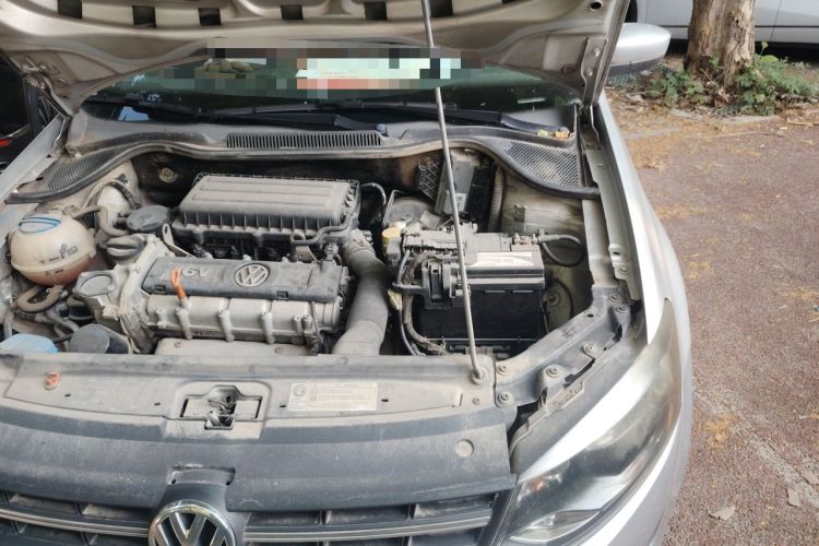 Used Volkswagen Polo 2011 1.4L Manual ZhiShang Edition Engine Bay Left