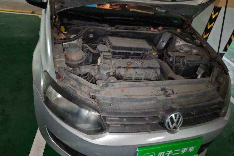 Used Volkswagen Polo 2011 1.4L Manual ZhiLe Edition Engine Bay Right