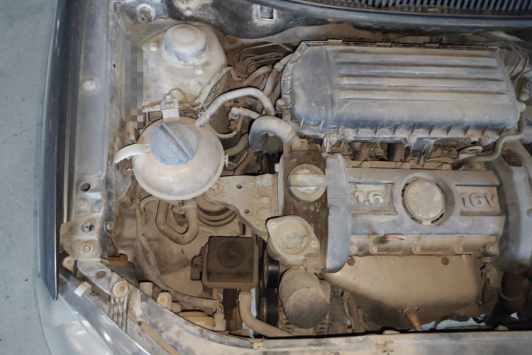 Used Volkswagen Polo 2011 Jingqu 1.6L Automatic Siku Edition Engine Bay Right