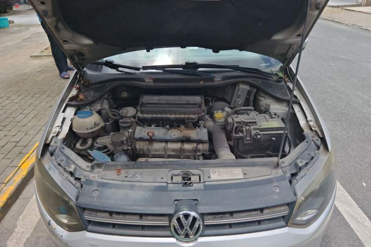 Used Volkswagen Polo 2011 1.4L Automatic ZhiCool Edition Engine Bay