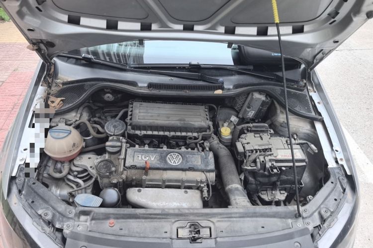 Used Volkswagen Polo 2011 1.4L Automatic ZhiShang Version Engine Bay