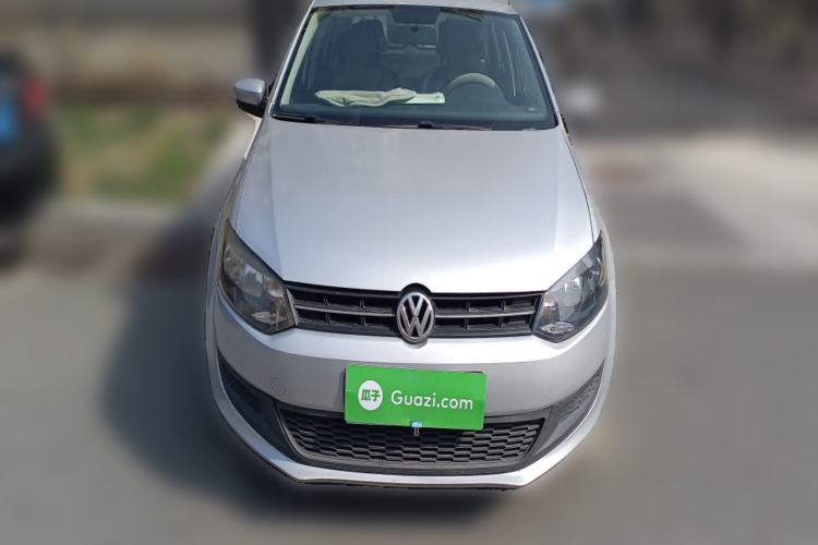 Used Volkswagen Polo 2011 1.4L Manual ZhiShang Edition Front
