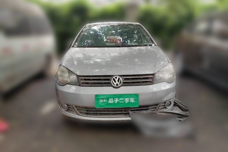 Used Volkswagen Polo 2011 Jingqu 1.6L Manual - Real Cool Edition Front