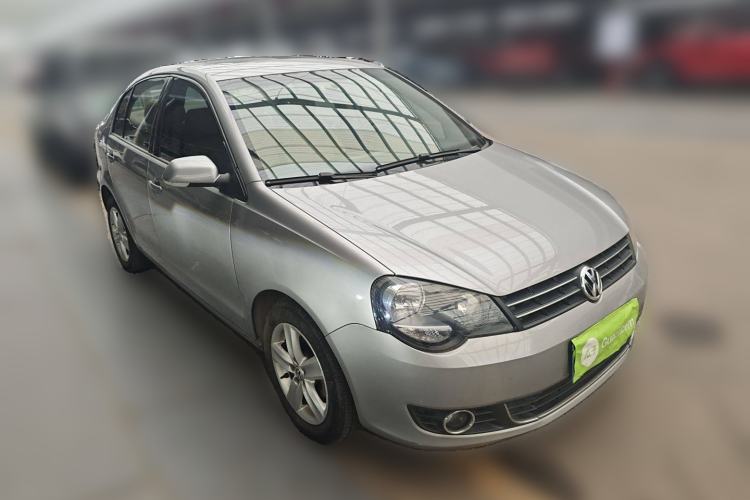 Used Volkswagen Polo 2011 Jingqu 1.6L Manual - Real Cool Edition Front Right 45 Deg