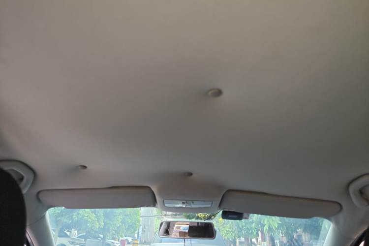 Used Volkswagen Polo 2011 1.4L Manual ZhiLe Edition Headliner