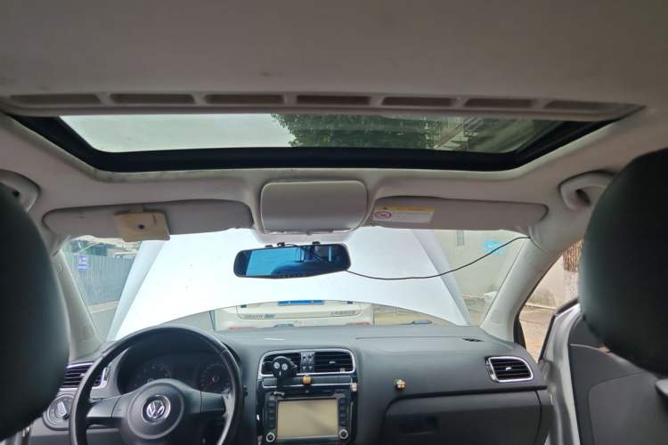 Used Volkswagen Polo 2011 1.4L Automatic ZhiCool Edition Headliner