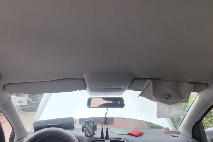 Used Volkswagen Polo 2011 1.4L Automatic ZhiShang Version Headliner