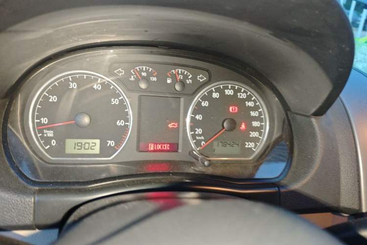 Used Volkswagen Polo 2011 Jingqu 1.6L Automatic Siku Edition Instrument Cluster