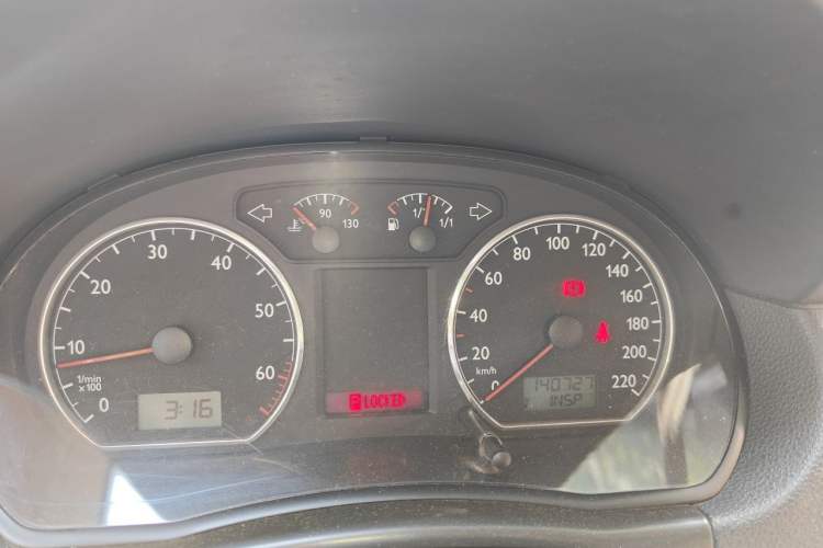 Used Volkswagen Polo 2011 Jingqu 1.4L Automatic Shishang Edition Instrument Cluster