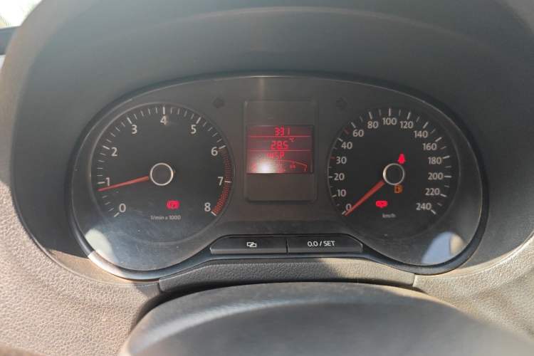 Used Volkswagen Polo 2011 1.4L Manual ZhiLe Edition Instrument Cluster