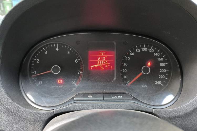 Used Volkswagen Polo 2011 1.4L Manual ZhiLe Edition Instrument Cluster