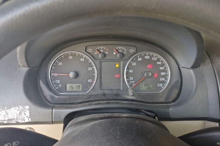 Used Volkswagen Polo 2011 Jingqu 1.4L Manual Sile Edition Instrument Cluster