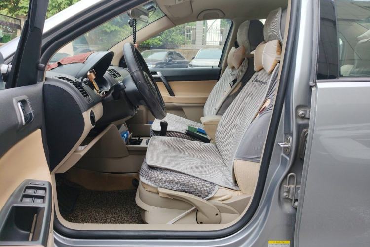 Used Volkswagen Polo 2011 Jingqu 1.4L Manual Shishang Edition Left Front Seat