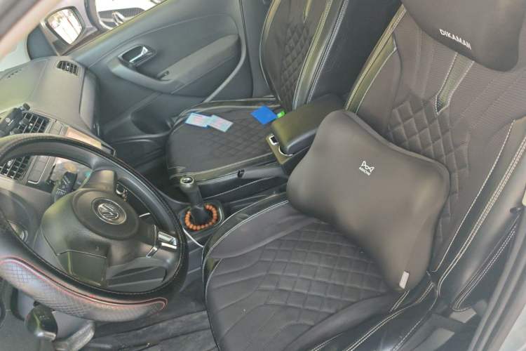 Used Volkswagen Polo 2011 1.4L Manual ZhiLe Edition Left Front Seat