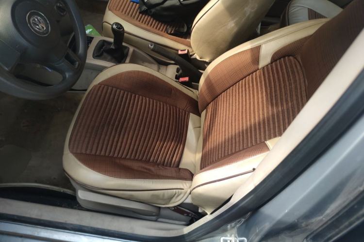 Used Volkswagen Polo 2011 Jingqu 1.4L Manual Sile Edition Left Front Seat