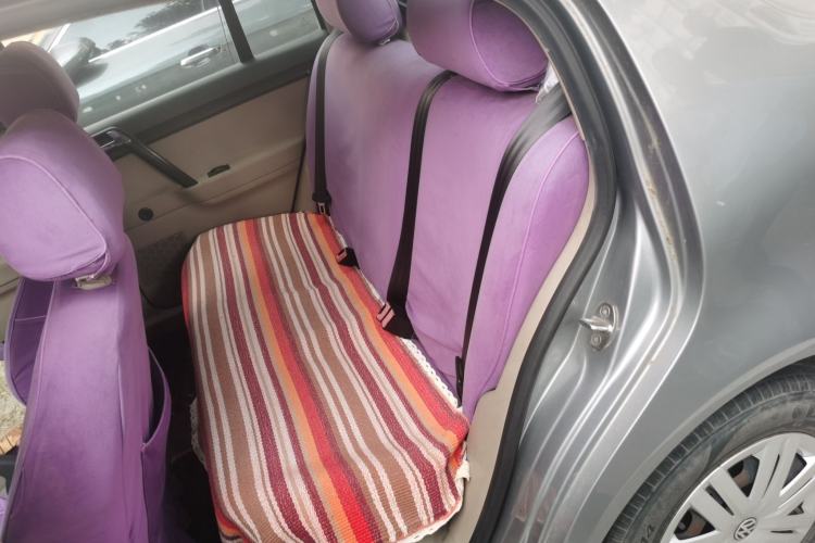 Used Volkswagen Polo 2011 Jingqu 1.4L Manual Sile Edition Left Rear Seat
