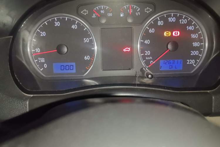 Used Volkswagen Polo 2011 Jingqu 1.4L Manual Shishang Edition Odometer Close Up