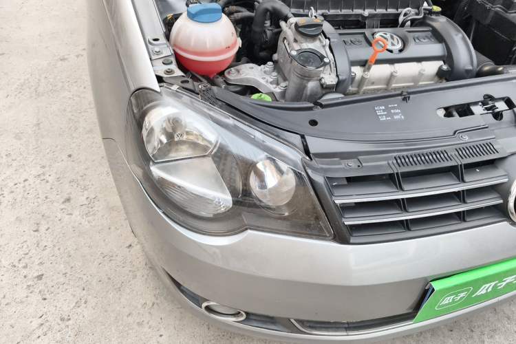 Used Volkswagen Polo 2011 Jingqu 1.6L Automatic Siku Edition Right Front Headlight