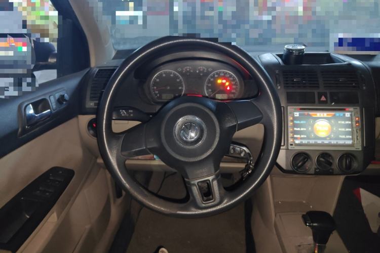 Used Volkswagen Polo 2011 Jingqu 1.6L Automatic Siku Edition Steering Wheel
