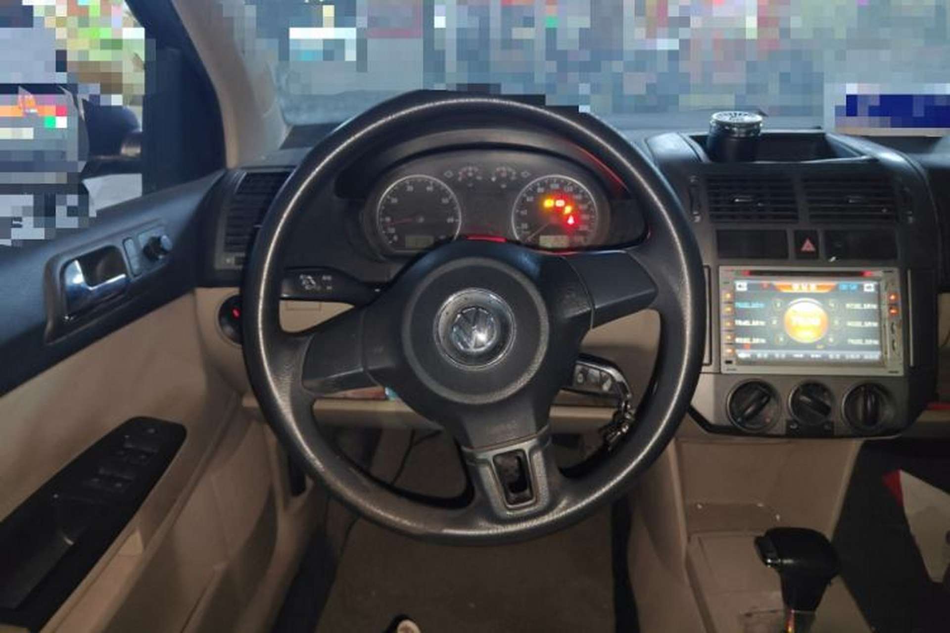 Used Volkswagen Polo 2011 Jingqu 1.6L Automatic Siku Edition Steering Wheel