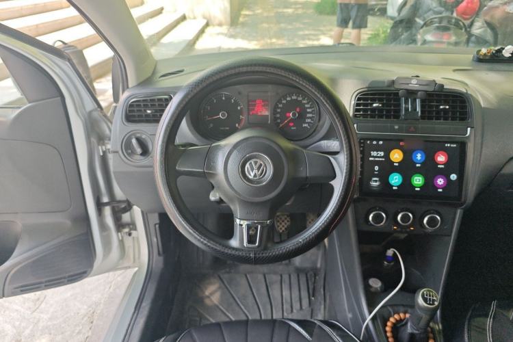Used Volkswagen Polo 2011 1.4L Manual ZhiLe Edition Steering Wheel