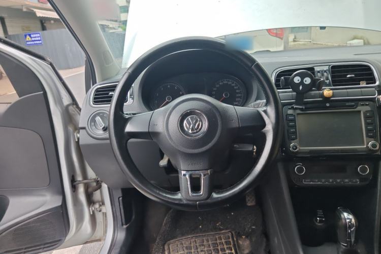 Used Volkswagen Polo 2011 1.4L Automatic ZhiCool Edition Steering Wheel