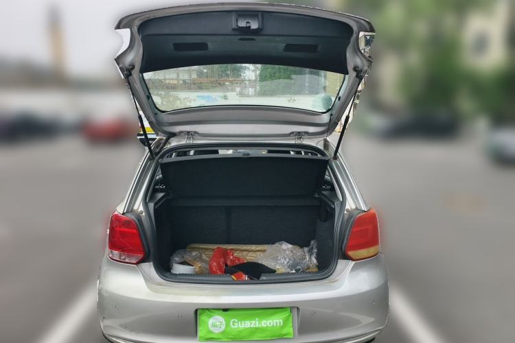 Used Volkswagen Polo 2011 1.4L Manual ZhiShang Edition Trunk