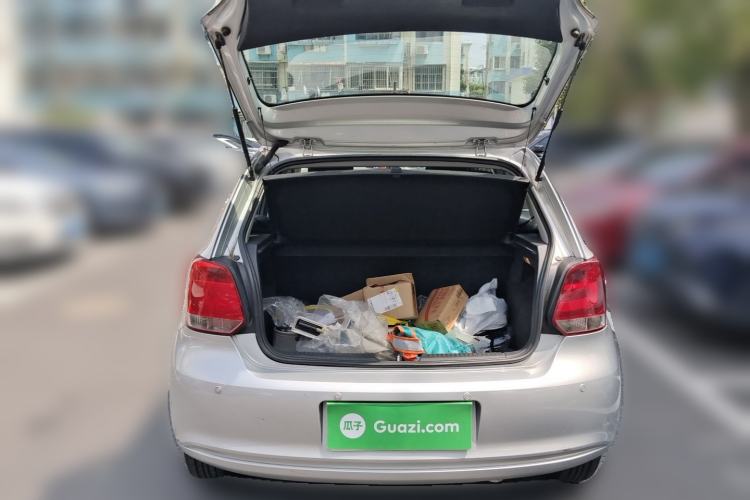Used Volkswagen Polo 2011 Jingqu 1.4L Manual Sile Edition Trunk