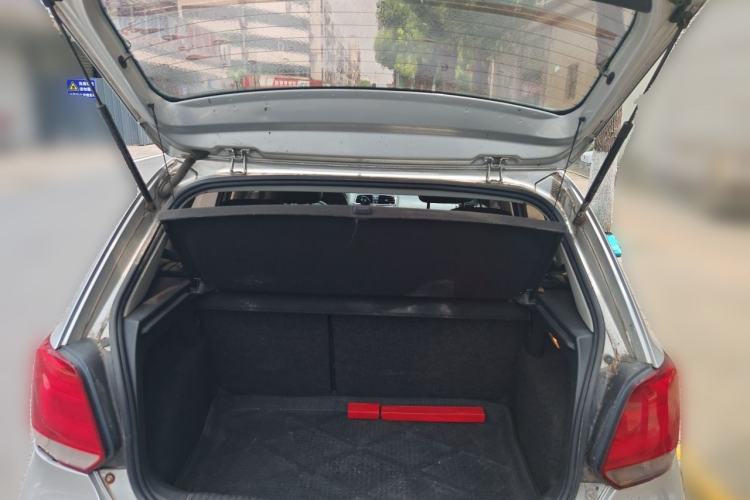 Used Volkswagen Polo 2011 1.4L Automatic ZhiCool Edition Trunk