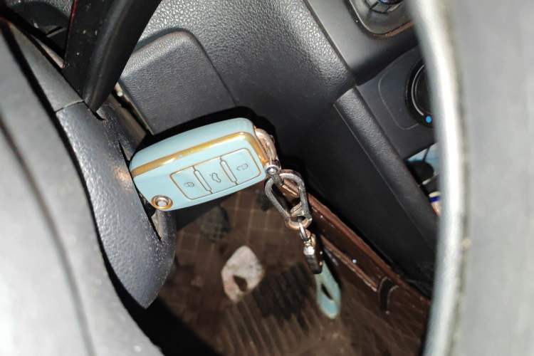 Used Volkswagen Polo 2011 1.4L Manual ZhiLe Edition Vehicle Key